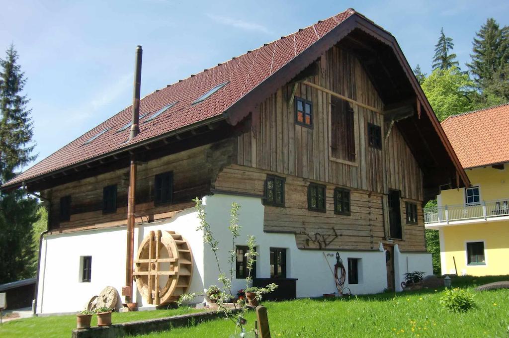 Heuholzmühle Privatzimmer Elixhausen Exterior foto